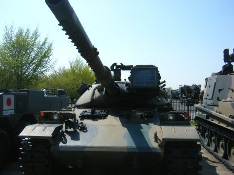 74式戦車、だっけ？