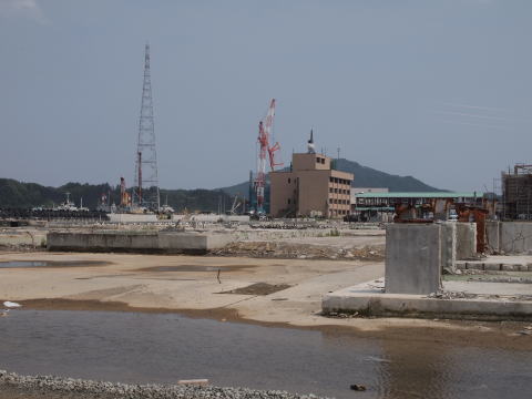 宮城県気仙沼合同庁舎遠景