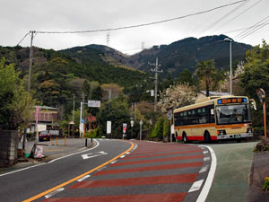 写真1　蓑毛バス停周辺