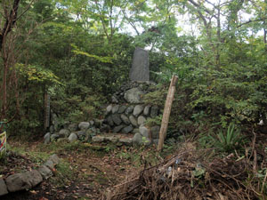 寺田寅彦の句碑