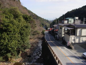 大山ケーブルカー「追分駅」より約500m下った付近の状況