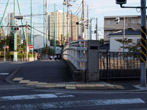 写真13　浅岡橋