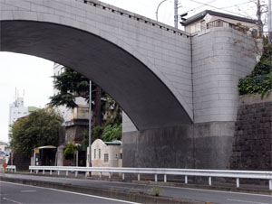 写真12　霞橋　三春台側