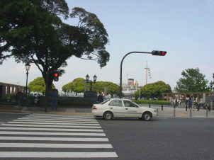 横浜公園中央部附近