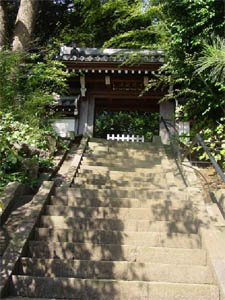 建功寺山門