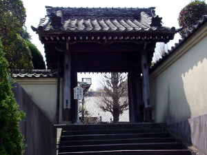 良長院の山門