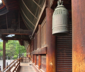 柱の痕跡