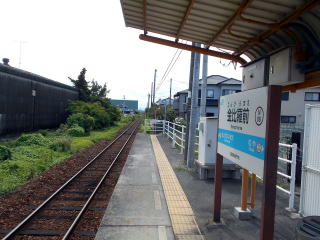 棒線駅の金比羅前。隣の教会前とは800ｍしか離れていない。