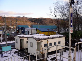 �ݎԂ����������ҍ������Ȃ����Q�����邱�Ƃ������I�ȉw�A�ɔ[�B�����͈���s���ɂ���w���B