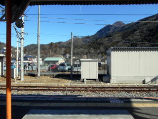 なでしこが見た甲斐常葉のホームからの景色は実際はこうである。