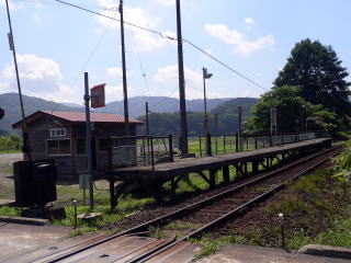 �{�z�̃z�[���S�i