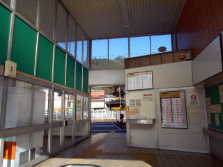 内船の駅舎内。ゆるキャン△の第8話に登場した風景を再現してみた。