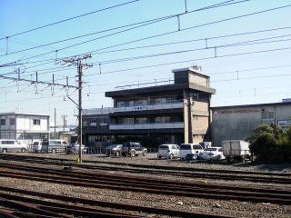 ���P�ɂ���i�q�ݕ��̋l��