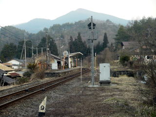 �������猩������R�̃z�[��