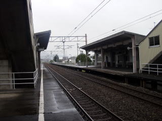 �k���{���̉z�O�ԓ��̃z�[��