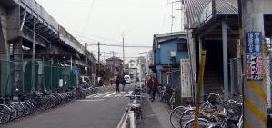 �ߌ����Ɠ앐���ɏ�芷���邽�߂ɓn�铹�H