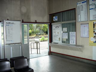 �␣�l�̑ҍ���