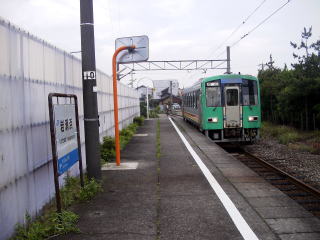 �␣�l�̃z�[���ƃL�n�P�Q�O