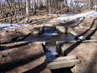 �b�㏬��̉w�̋߂��̖����A�O����N��