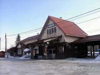 �쓒����̉w��