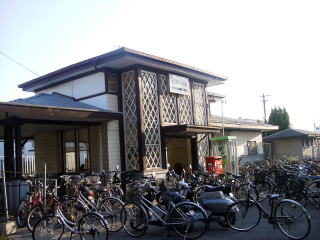 �I�ɒ��m���̉w��