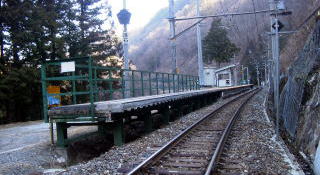 ����̃z�[��