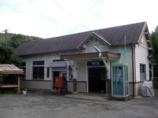 �R�A�{�����w�̓�ǉw�A�����̉w��