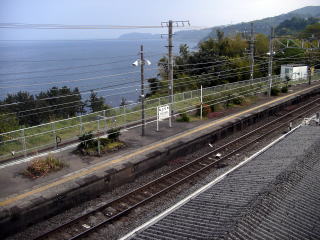 �w�ɂ���B�������{��̃z�[��