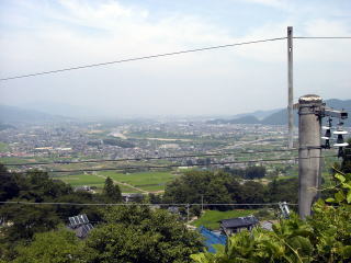 �H�̂̃z�[�����猩���i�F