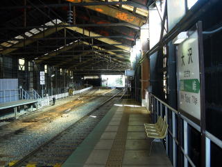 ���̃z�[���Ɖw���W