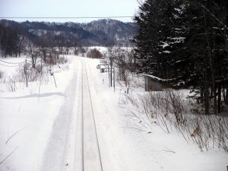 ��������B�����쉺���̉w�S�i