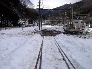 ���q�̃X�C�b�`�o�b�N�̐Ւn����z�[����]��