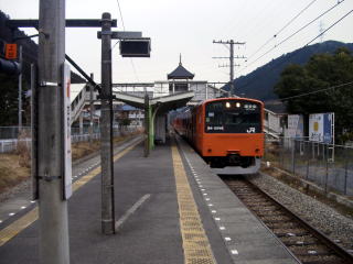 ���̃z�[���ƂQ�O�P�n�d��