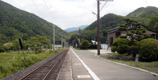 �����̃z�[��