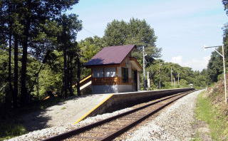 �����̃z�[��