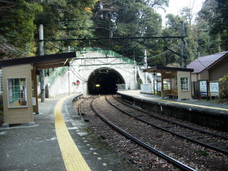 ���m��̃z�[��