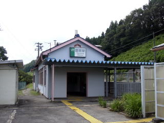 �L���̉w��