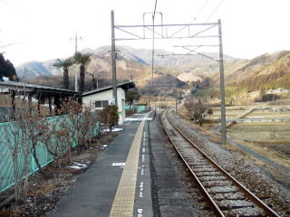 �c�꓇�̃J�[�u�����z�[��