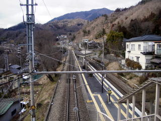 ����̃z�[��