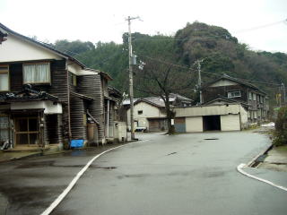 �Z�̉w�O�̖���