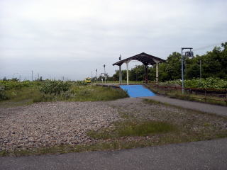 �E���̃z�[���Ƒ����̐�