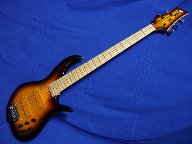 IN STOCK F bass sold out 03