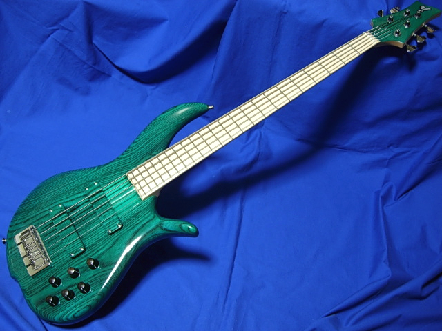 F Bass Sold Out 10