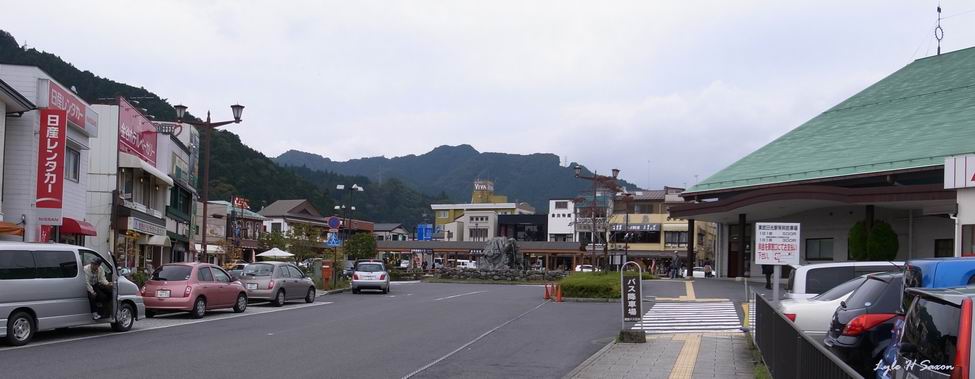 Kinugawa Onsen and Nikko - by Lyle (Hiroshi) Saxon, ITG, Tokyo