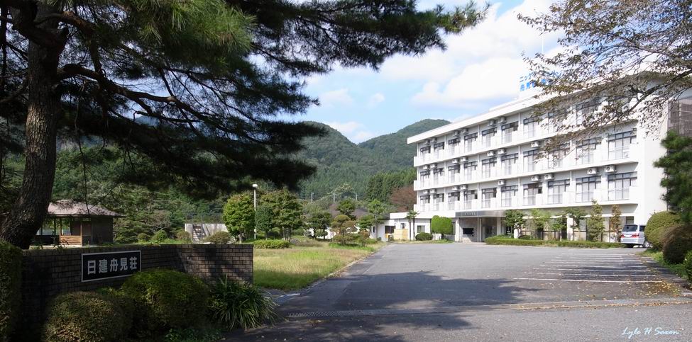 Kinugawa Onsen and Nikko - by Lyle (Hiroshi) Saxon, ITG, Tokyo