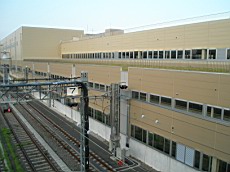 TrainYardi09.JPG