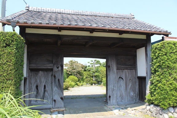 中泉陣屋の門 役所