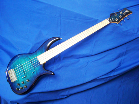IN STOCK F bass sold out 03
