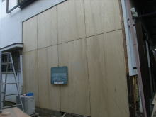 耐震補強工事-補強の種類の紹介（構造用合板による壁の補強）：神奈川県大和市南林間で耐震補強工事、リフォーム等住宅に関する工事を行っております