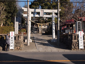 亀井神社全景